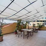 Globo Suite-correnti Otel 3*