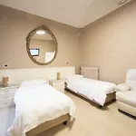 Otel Globo Suite-correnti
