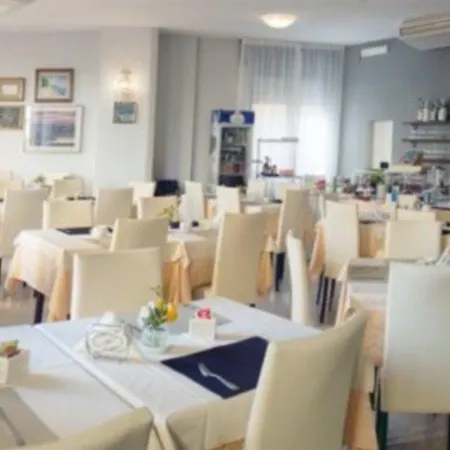 ホテル Globo Suite-correnti 3*