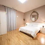 Globo Suite-correnti Szálloda