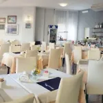 Szálloda Globo Suite-correnti 3*