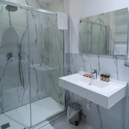 Globo Suite-correnti מלון