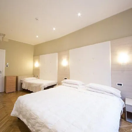 Globo Suite-correnti 3* סנרמו