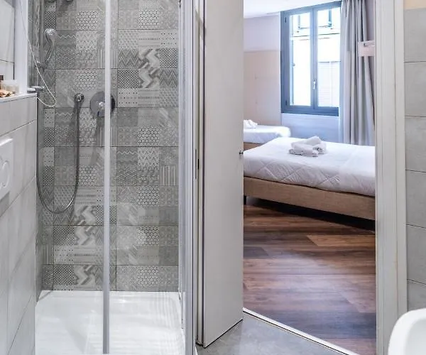 Globo Suite-correnti Szálloda