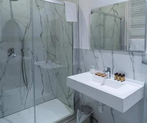 Globo Suite-correnti Szálloda