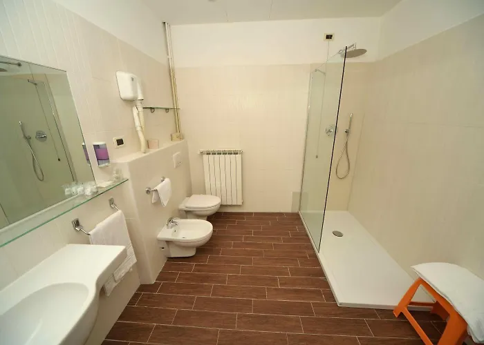 Szálloda Globo Suite-correnti